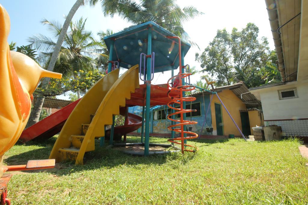 Shrinith'S Place - Dodanduwa Hikkaduwa Extérieur photo