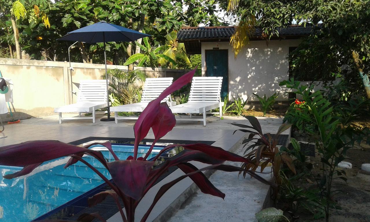 Shrinith'S Place - Dodanduwa Hikkaduwa Extérieur photo