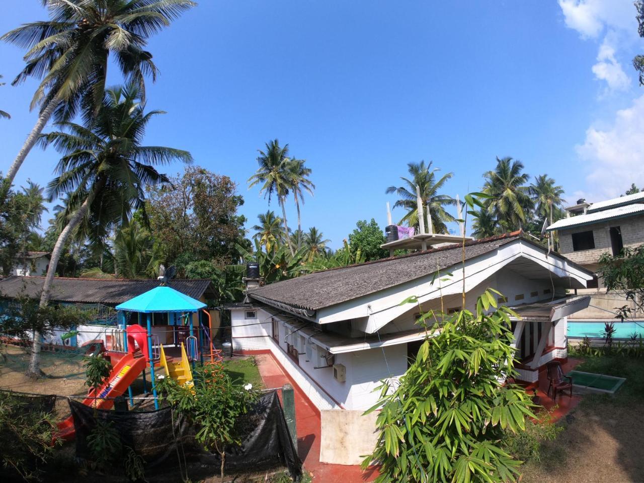 Shrinith'S Place - Dodanduwa Hikkaduwa Extérieur photo